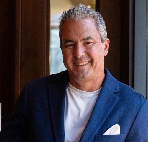 Platinum Legal Consulting – Mauricio Rauld