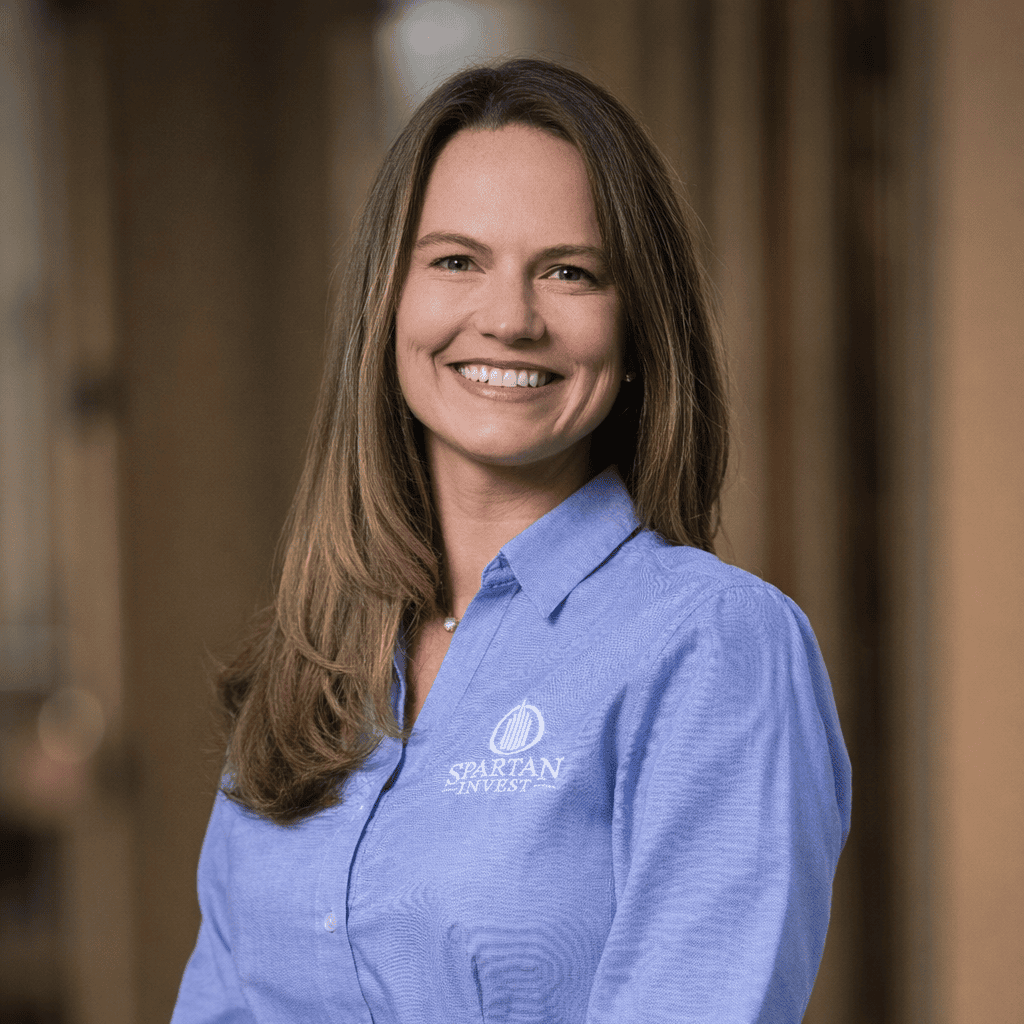 Spartan Invest – Lindsay Davis Spartan Invest – Lindsay Davis